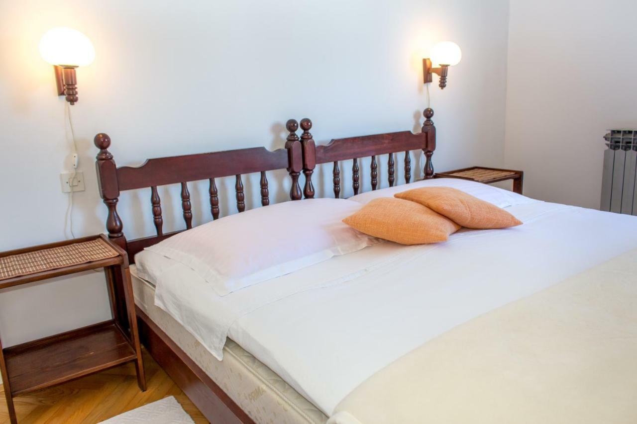 Apartman Mariolina Apartment Krk Town Bagian luar foto